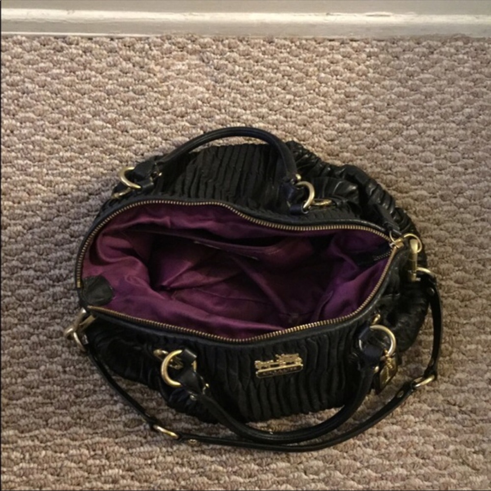 Coach purse - Picture 2 of 3